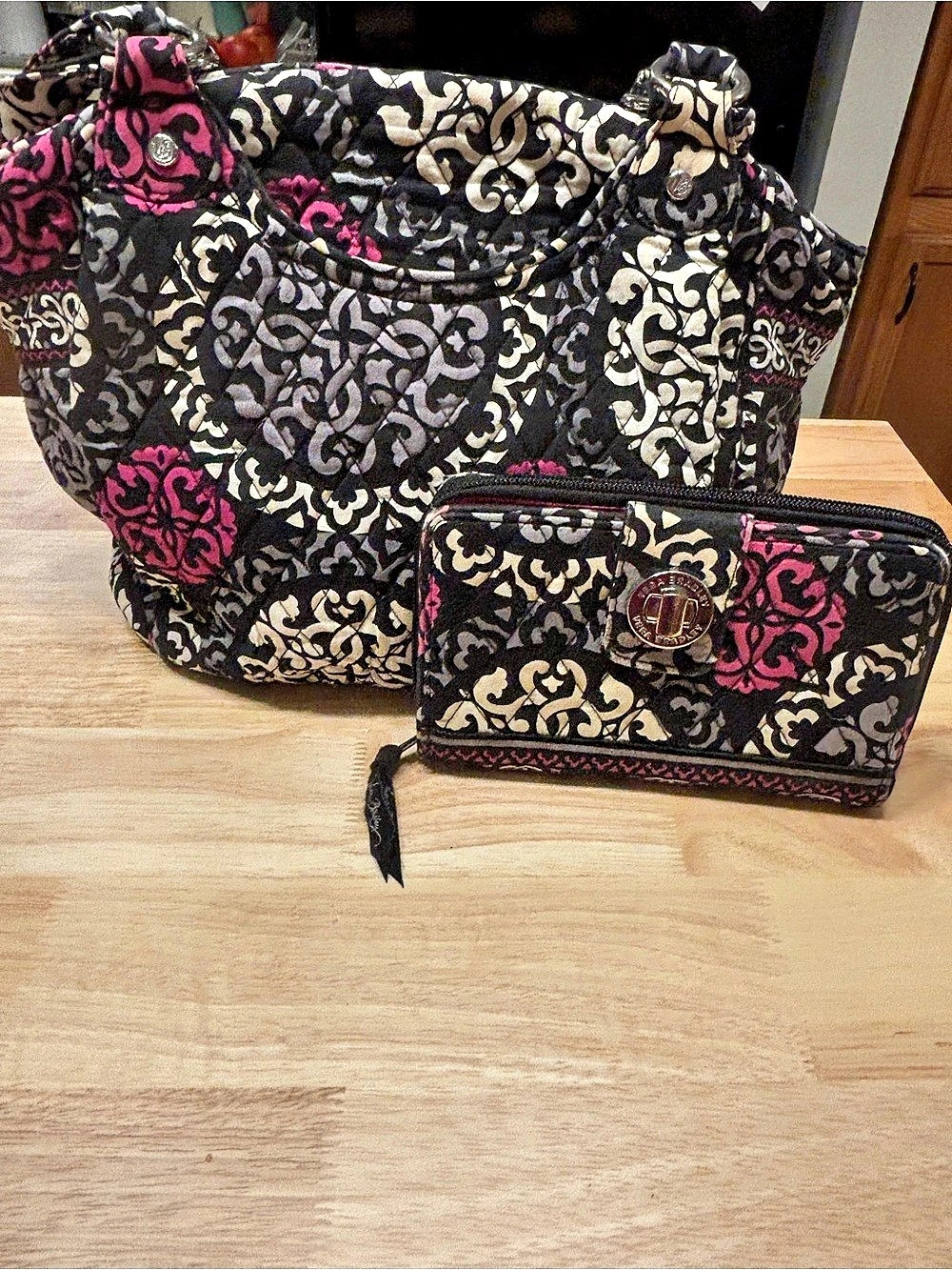 Vera Bradley Canterberry Magenta Glenna Satchel Bag & Turnlock Wallet Set